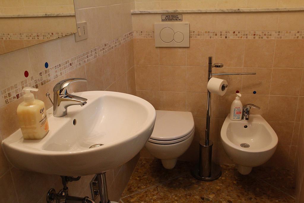 Cisanello Guesthouse ปิซา ภายนอก รูปภาพ