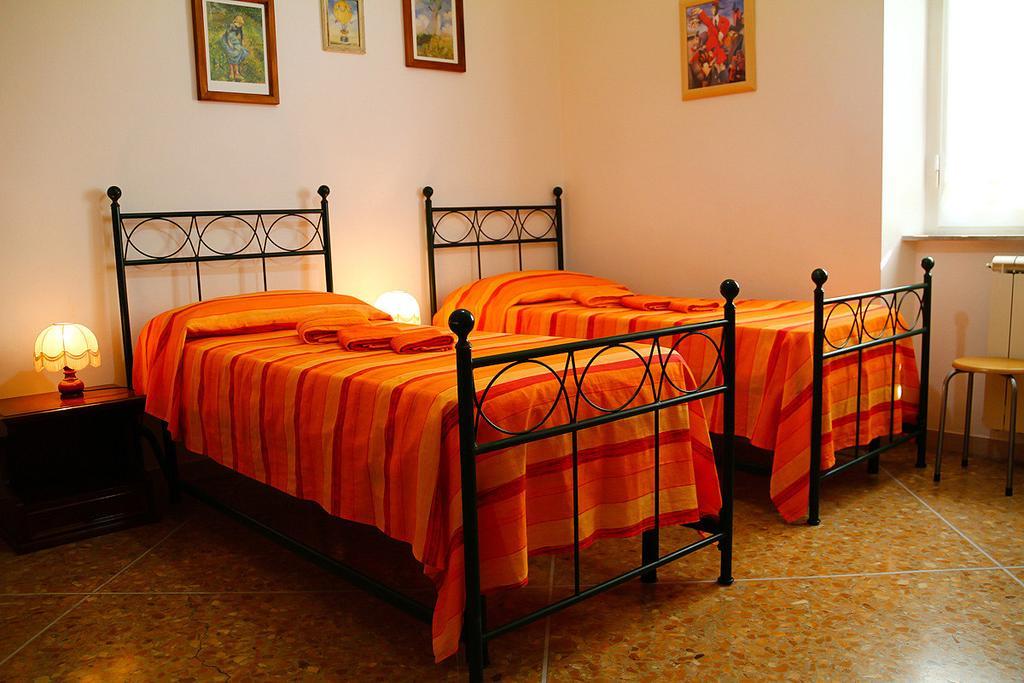 Cisanello Guesthouse ปิซา ภายนอก รูปภาพ
